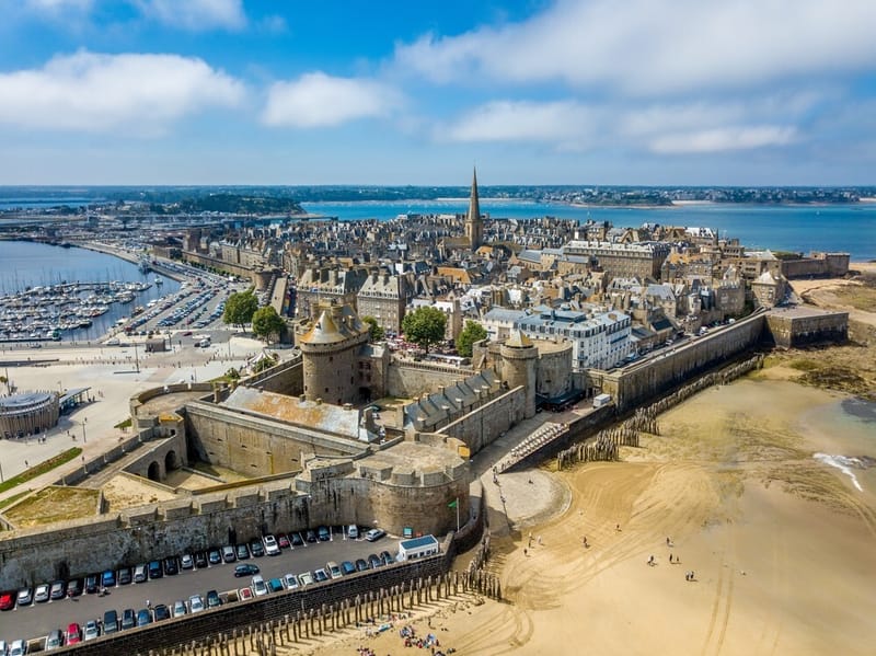Illustration de l’annonce LICENCE 4 SAINT MALO (35400)